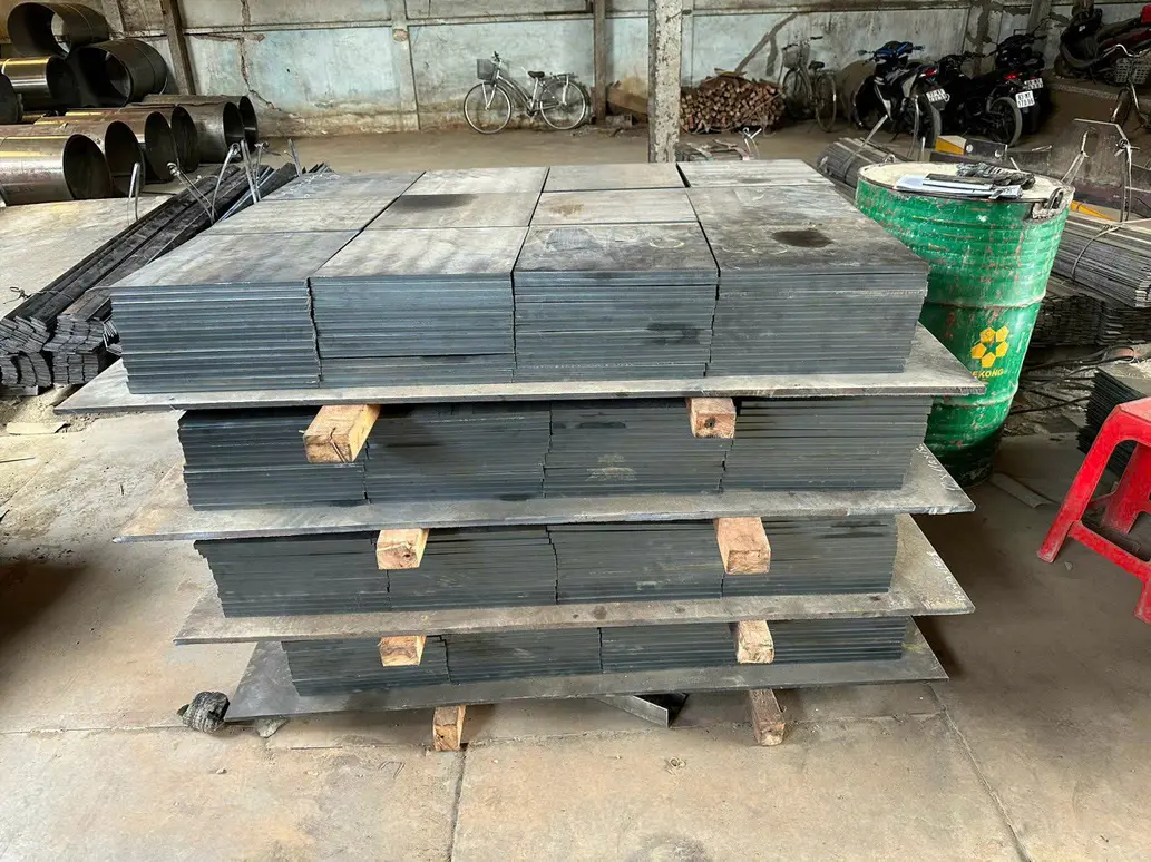 Thép tấm chấn CNC các profile U, V, C, Z – giải pháp gia công chính xác, thẩm mỹ, tiết kiệm chi phí.