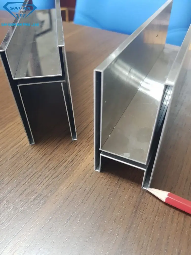 Custom bent steel product sample