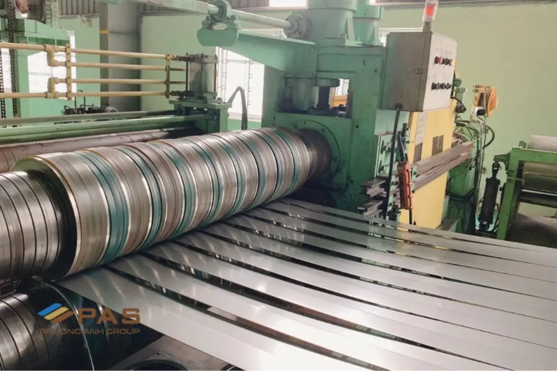 Comparing sheet and shaped steel services
