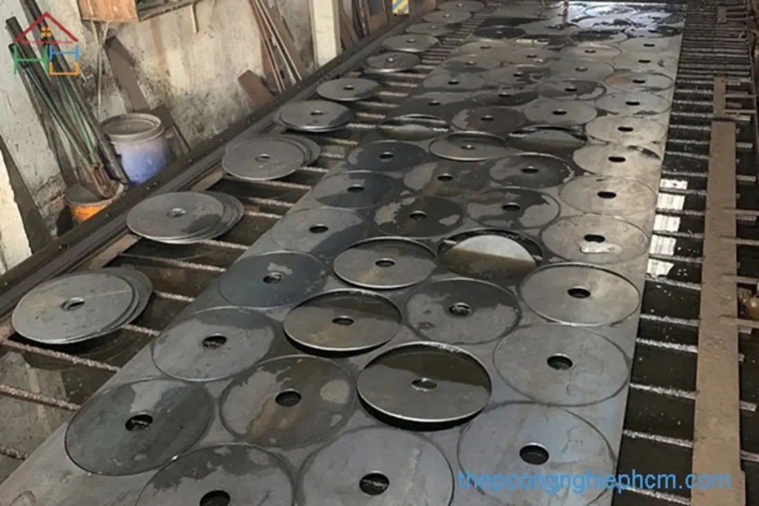 Steel plate processing for industrial use